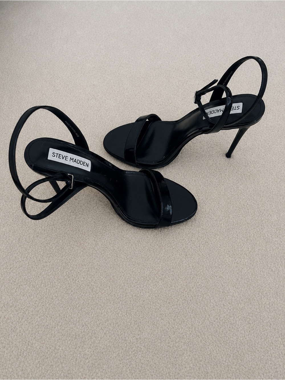 Steve Madden Black Patent Open-Toe Ankle-Strap Heels Size 8